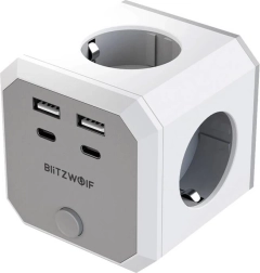 Cubo de alimentación BlitzWolf 8 en 1 con salidas USB y AC