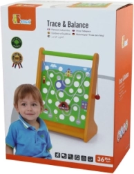 Laberinto de madera con cochecito