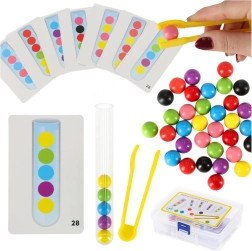 Juego educativo Montessori con bolitas de colores