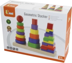 Pirámide de piezas de madera