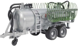 Bruder cisterna con pulverizador Fliegl