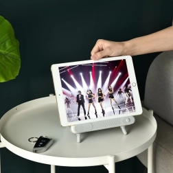 Caja para pañuelos de papel con soporte para teléfono estilo TV retro – Gris