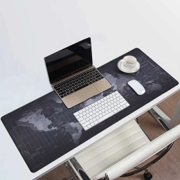 Alfombrilla gris para ratón y teclado