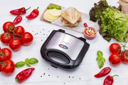 Sandwichera ADLER AD 3015, 750 W