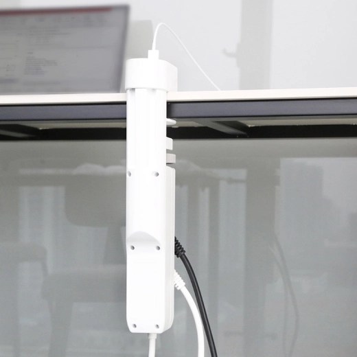 Carga rápida USB desde arriba (USB-A + 2× USB-C PD)