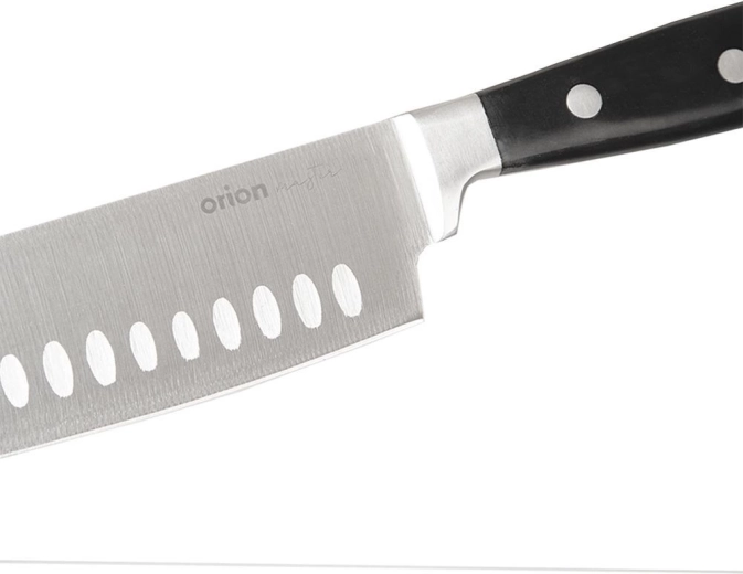 Mango ergonómico con triple remachado