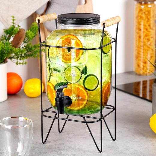 Gran capacidad de 4,2 l para celebraciones y uso diario