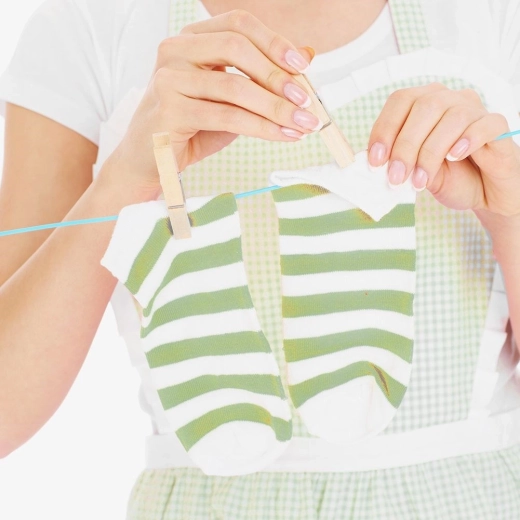 Delicadas con los tejidos, adecuadas para ropa infantil