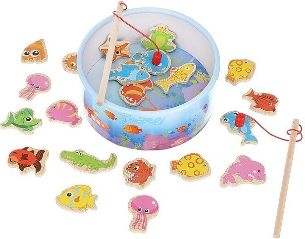 Cajita como acuario para jugar