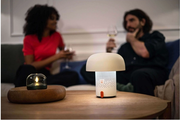 Portátil e inalámbrica gracias a la batería y Bluetooth