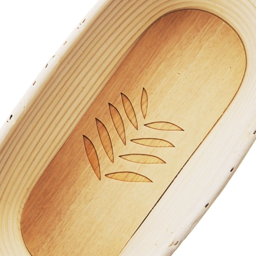 Motivo decorativo de hoja en la base