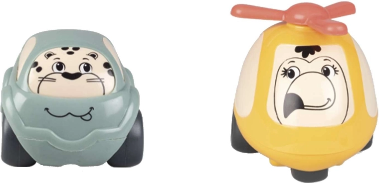 Incluye cochecito y helicóptero