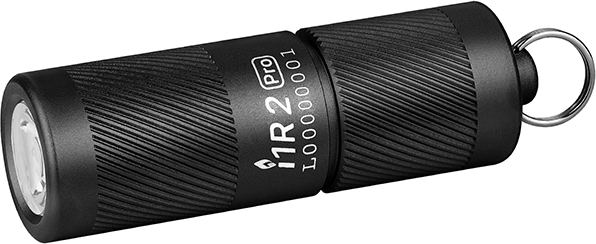 Potencia de 180 lm y alcance de 48 metros