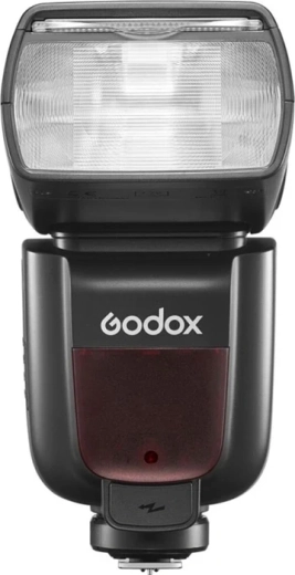 HSS hasta 1/8000 s y cabezal flexible con zoom 20–200 mm