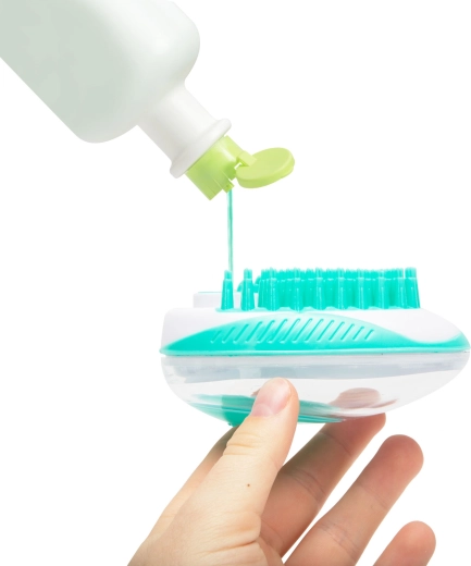 Cepillo de baño para mascotas con dispensador de champú