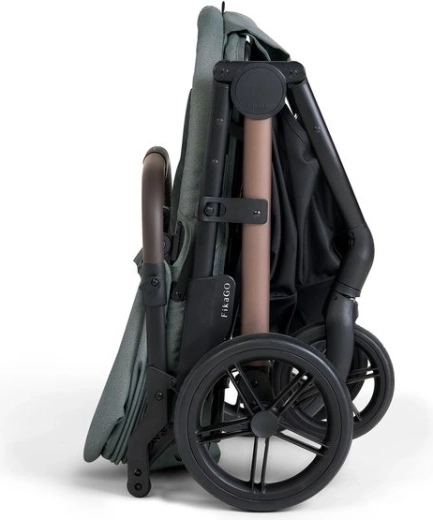 Plegado fácil con una sola mano y dimensiones compactas