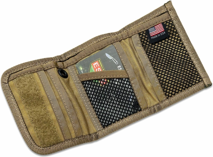 Cartera ESEE Tri‑Fold Desert Tan de Cordura con bloqueo RFID