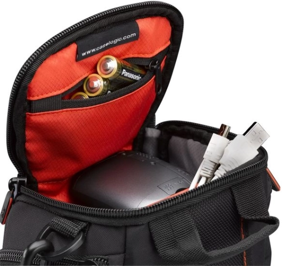 Prácticos bolsillos para accesorios