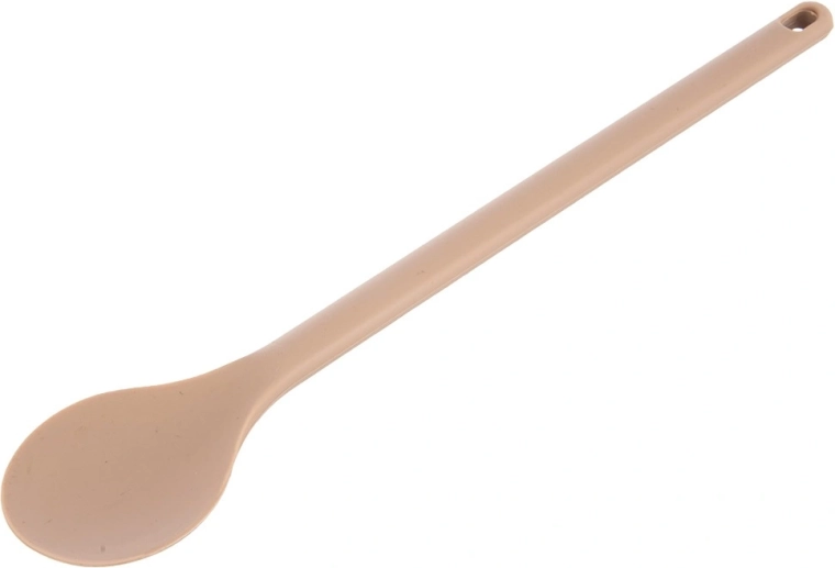 Cuidadosa con los utensilios antiadherentes