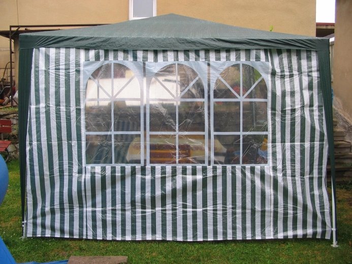 Dimensión ideal para cenadores de 3 × 3 m