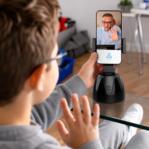 Práctico soporte para videollamadas y grabaciones