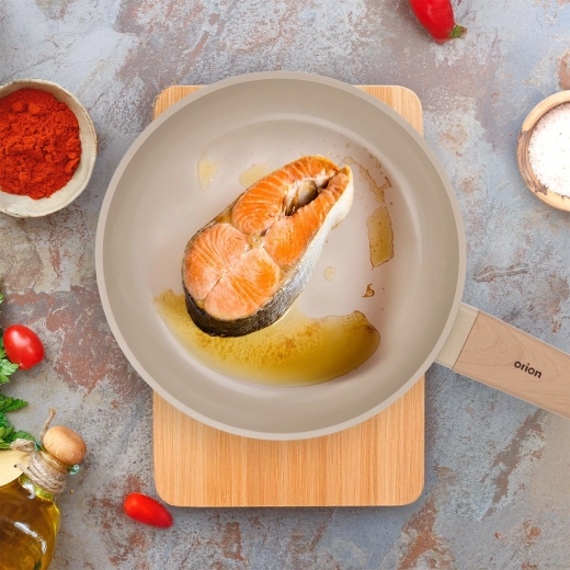 Diámetro práctico de 24 cm para cocinar a diario
