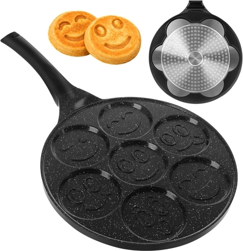 Siete tortitas a la vez con caritas alegres