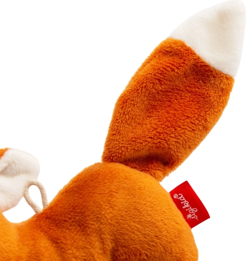 Peluche suave y detalles bordados delicados con el bebé