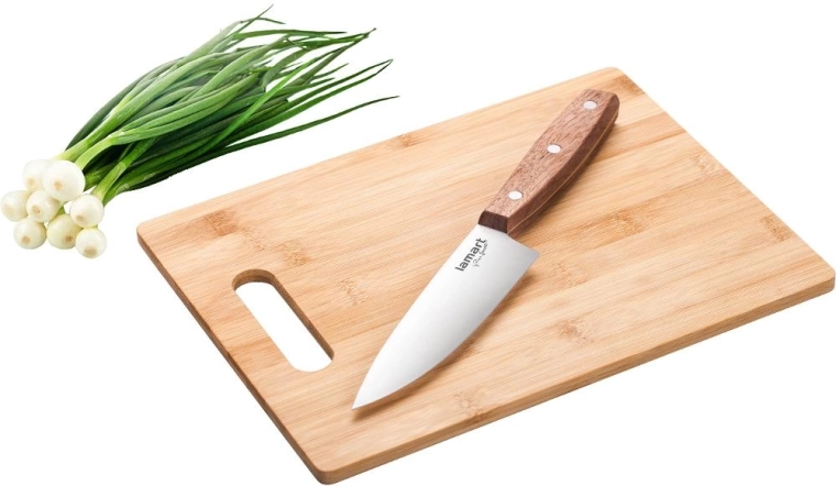 Tabla de cortar de bambú Lamart con cuchillo de chef