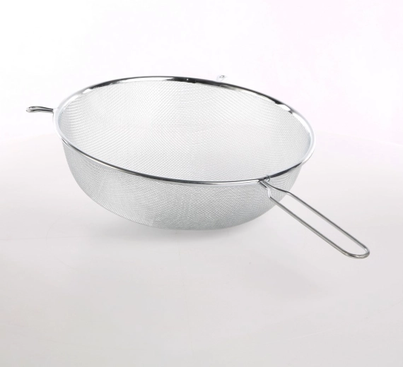 Colador de cocina metálico con mango de 26 cm