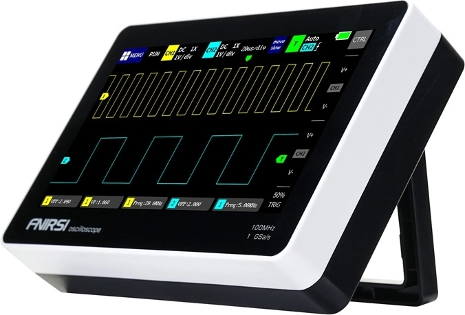 Gran pantalla TFT táctil de 7"