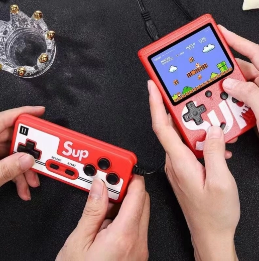 Mini consola de juegos portátil SUP con 400 juegos – roja, para dos jugadores