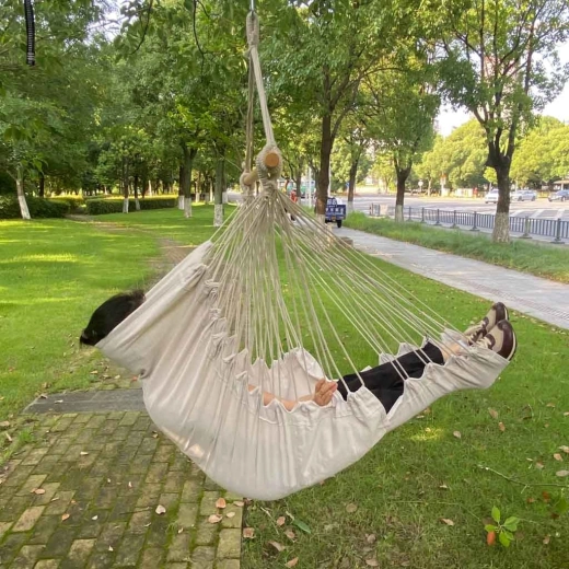 Comodidad al sentarse y descansar tumbado