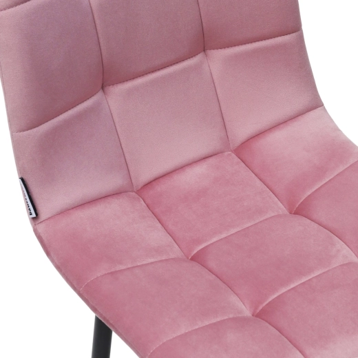 Elegante acolchado con patrón de cuadros