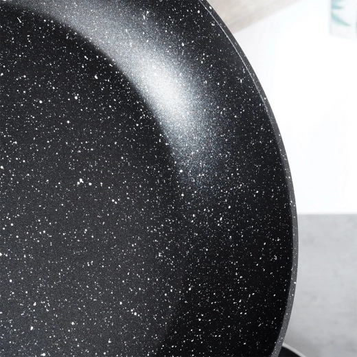 Superficie antiadherente de granito para una cocina saludable