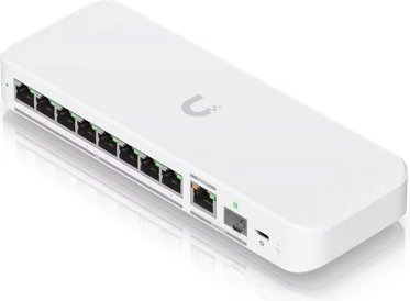 Uplink de 10Gb (RJ45/SFP+) para la troncal de red