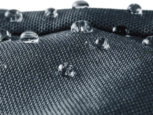 Material impermeable para circular con cualquier tiempo