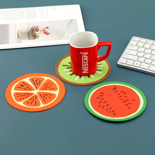 Juego de posavasos de PVC de 15 cm – 3 uds., mix de diseños