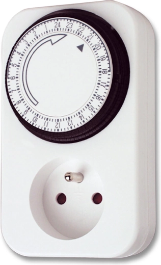 Enchufe temporizador mecánico 24 h / 15 min, IP20, blanco