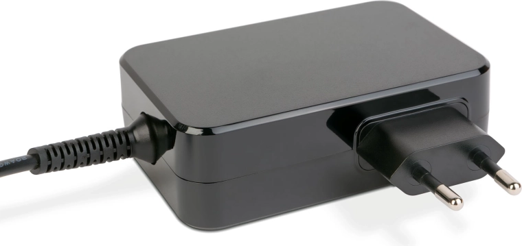 Adaptador de alimentación USB-C de red de 90 W negro