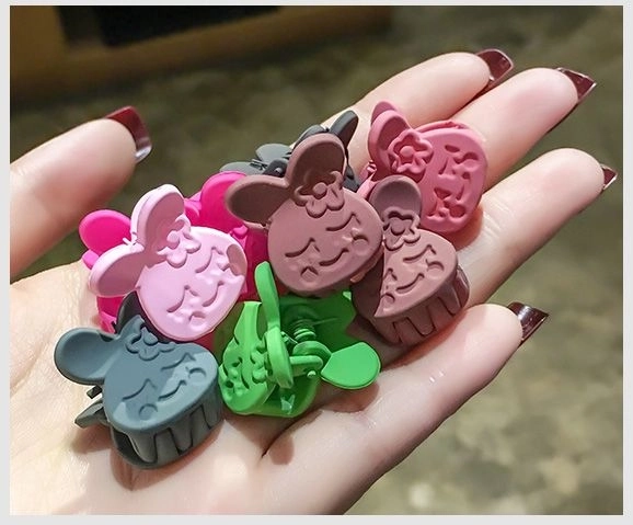 Pinzas para el pelo con mariposas