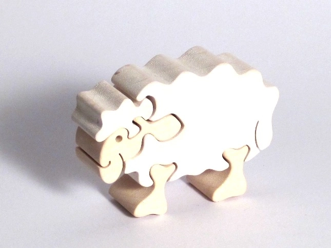 Puzzle encajable de madera Ovejita