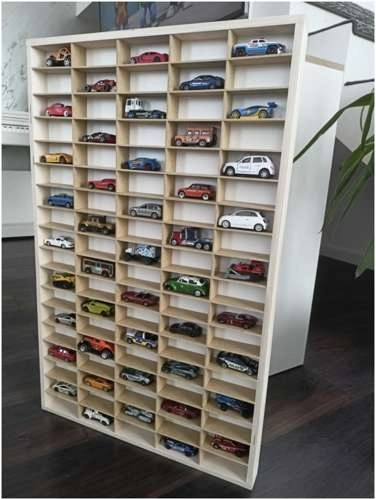 90 compartimentos para un almacenamiento claro de la colección