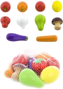 Frutas y verduras de madera para niños en una red
