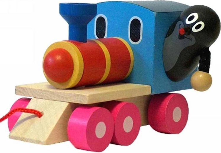 Locomotora de madera de arrastre con el Topo (Krteček)
