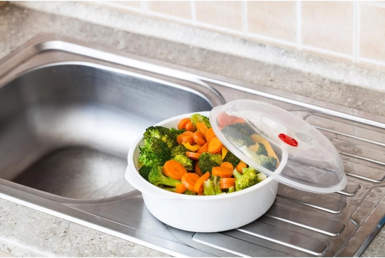 Práctico recipiente para conservar alimentos