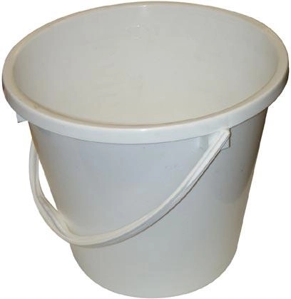 Cubo de plástico con medidor 15 l blanco