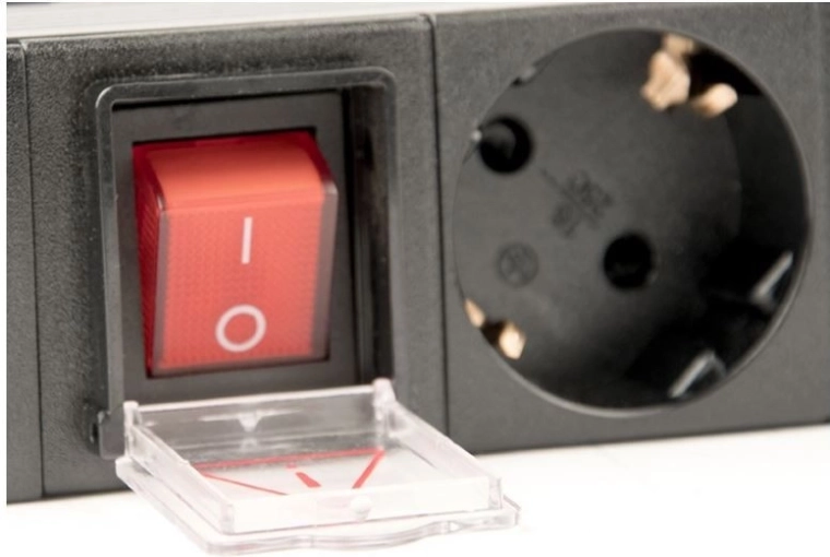 Interruptor principal seguro con tapa