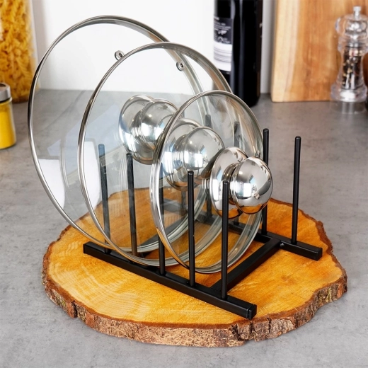 Orden y claridad en la encimera y dentro del armario