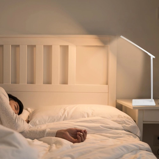Luz ajustable para trabajar y descansar